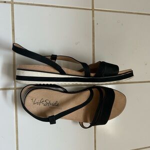 Life Stride Black and White Platform Slingback Sandals